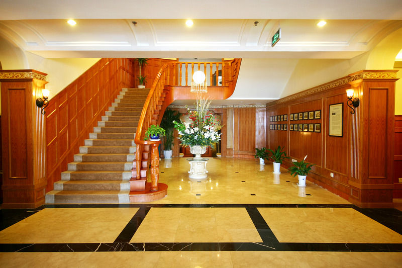 Zhan Qiao Prince Hotel Qingdao Exterior foto